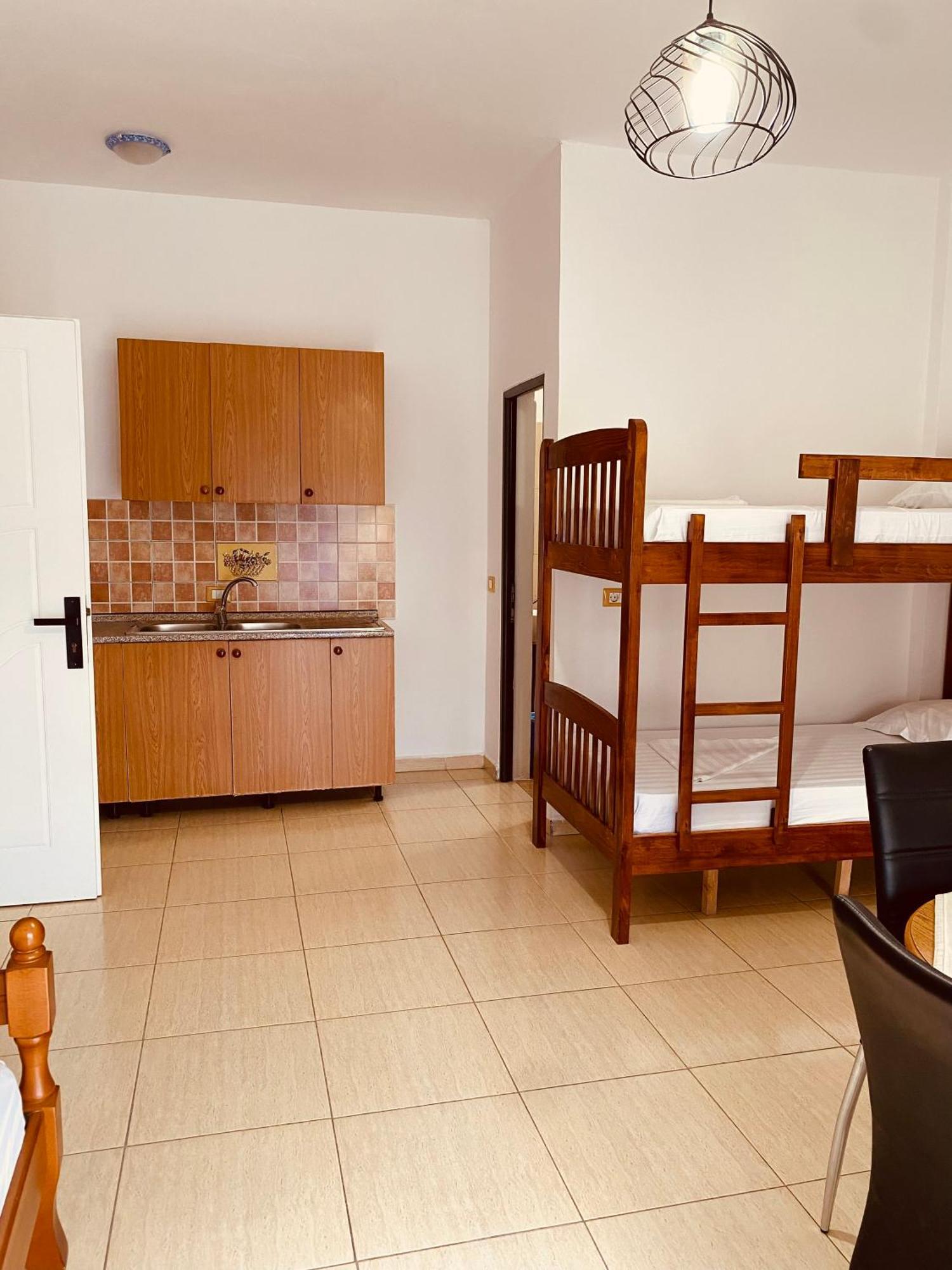 Villa Jurgen Durrës Esterno foto